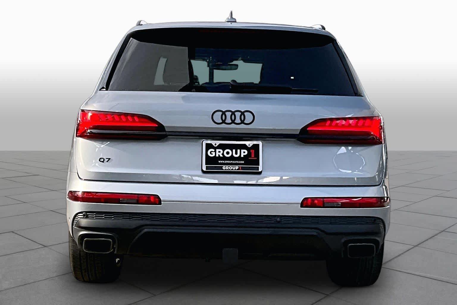 Used 2025 Audi Q7 3.0T Premium Plus w/ Premium Plus Package AWD/4WD image 5