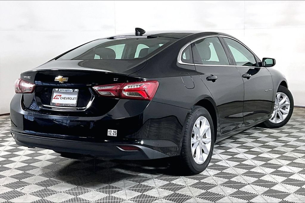 Used 2020 Chevrolet Malibu LT FWD image 12