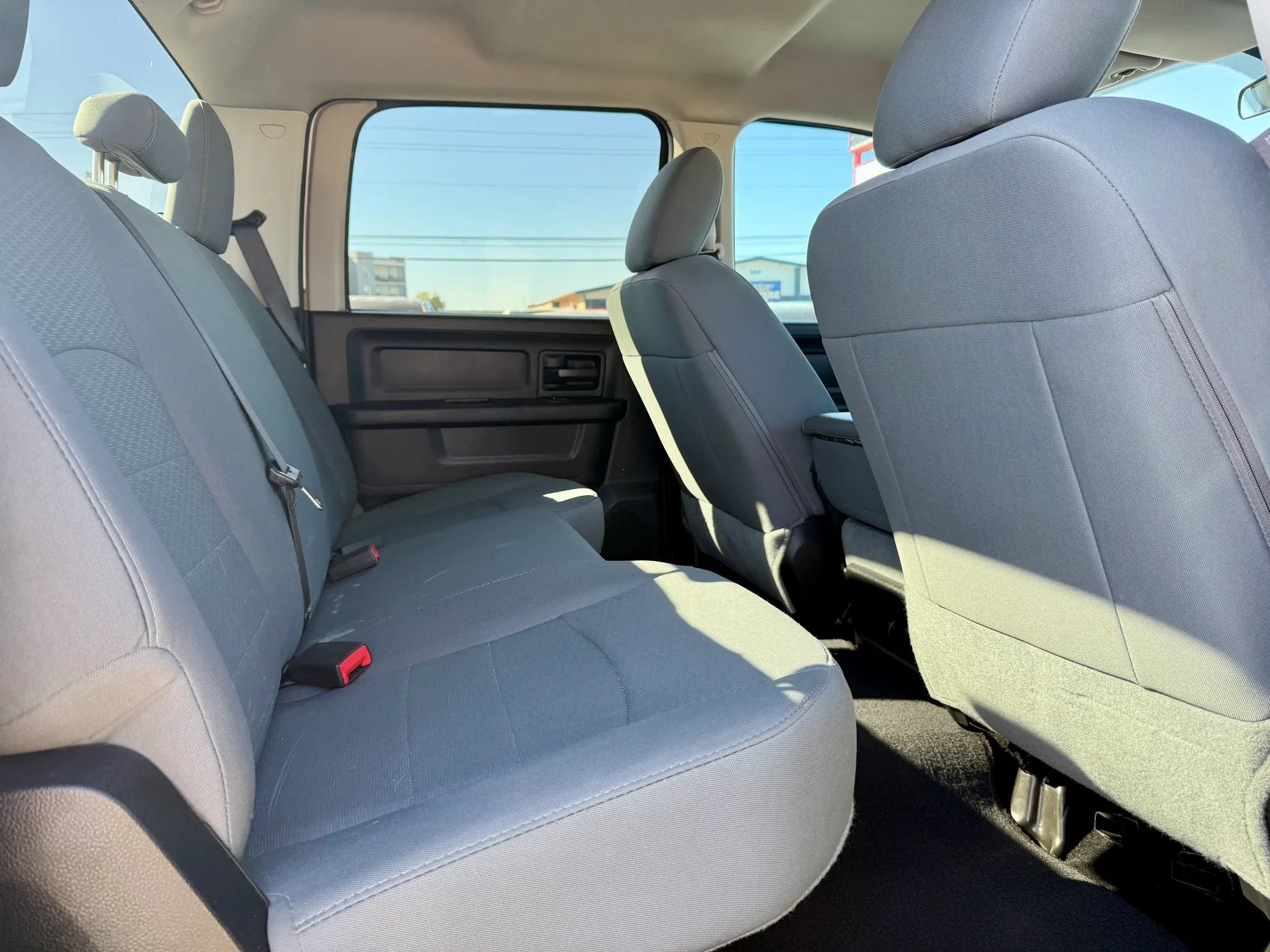 Used 2016 RAM 2500 Tradesman w/ Chrome Appearance Group AWD/4WD image 14