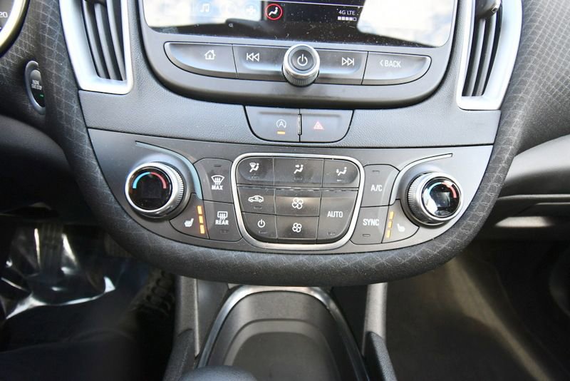Used 2025 Chevrolet Malibu LT FWD image 27