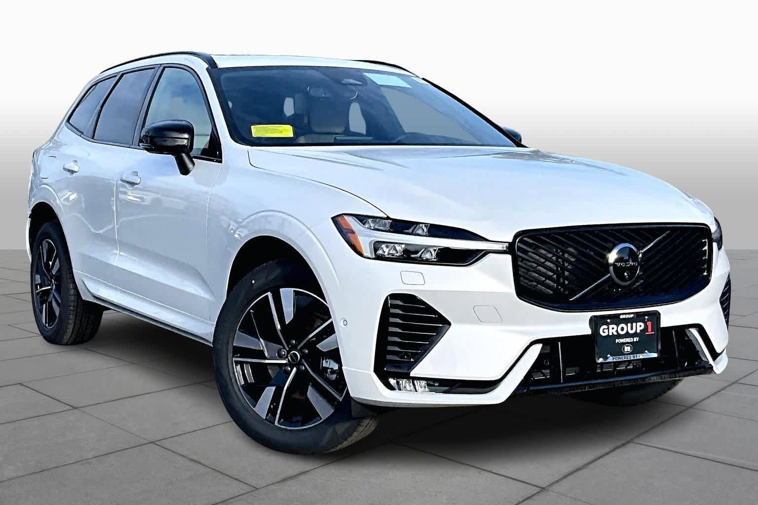 New 2026 Volvo XC60 B5 Plus w/ Protection Package Premier AWD/4WD image 17