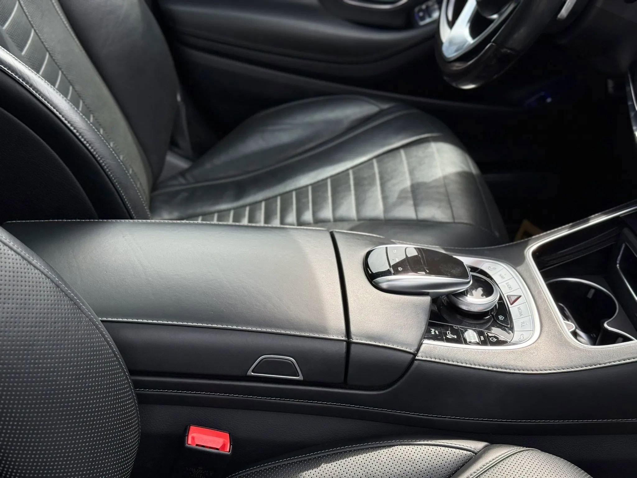 Used 2019 Mercedes-Benz S 560 4MATIC Sedan image 66