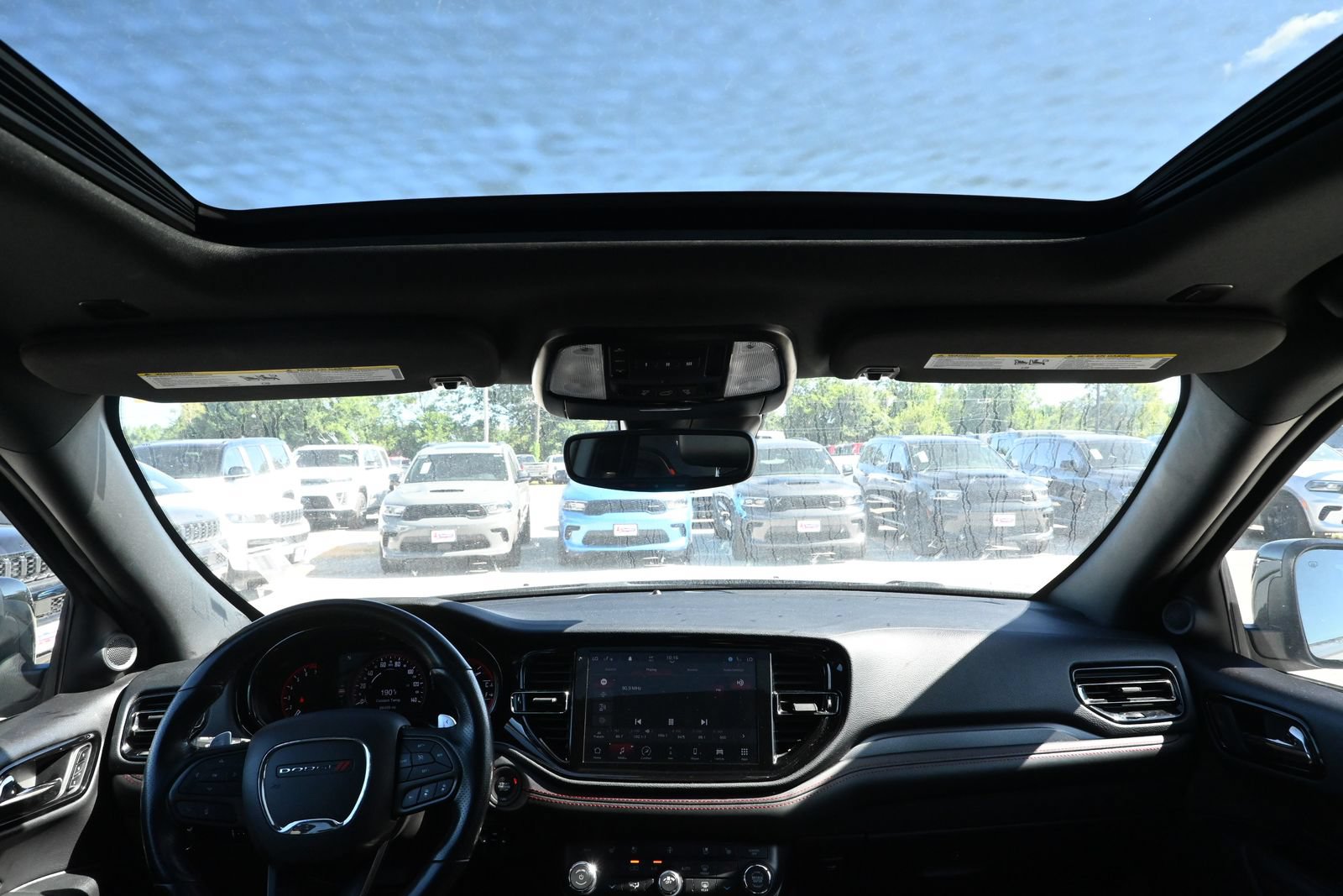 Used 2024 Dodge Durango GT AWD/4WD image 27