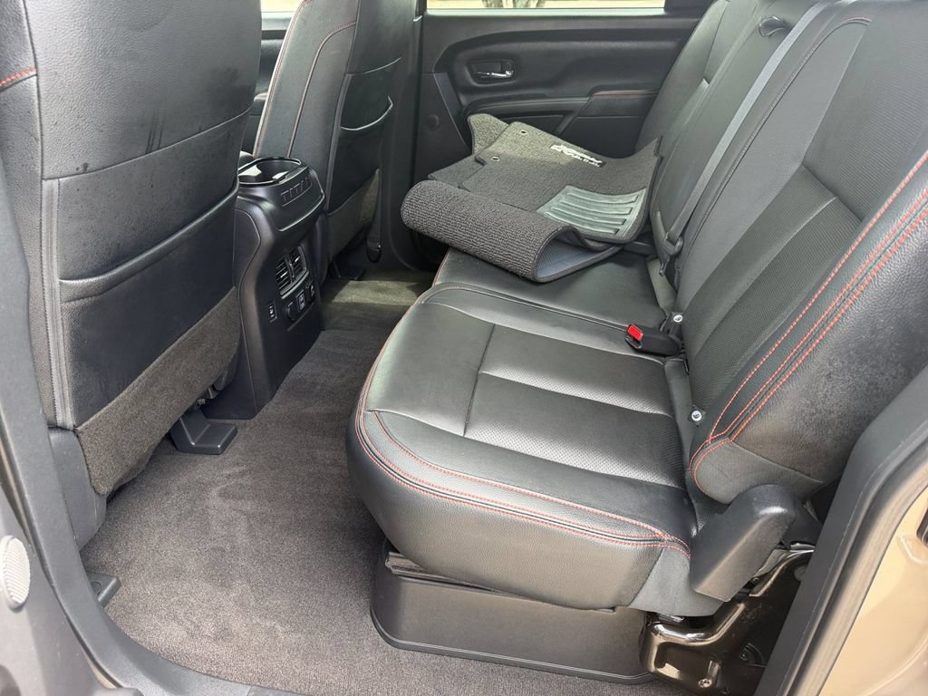 Used 2021 Nissan Titan PRO-4X w/ Pro-4x Convenience Package AWD/4WD image 16