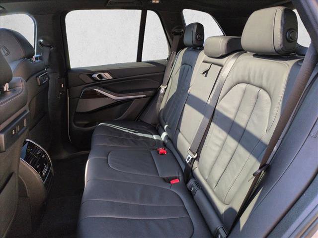 Used 2020 BMW X5 xDrive40i w/ M Sport Package AWD/4WD image 21