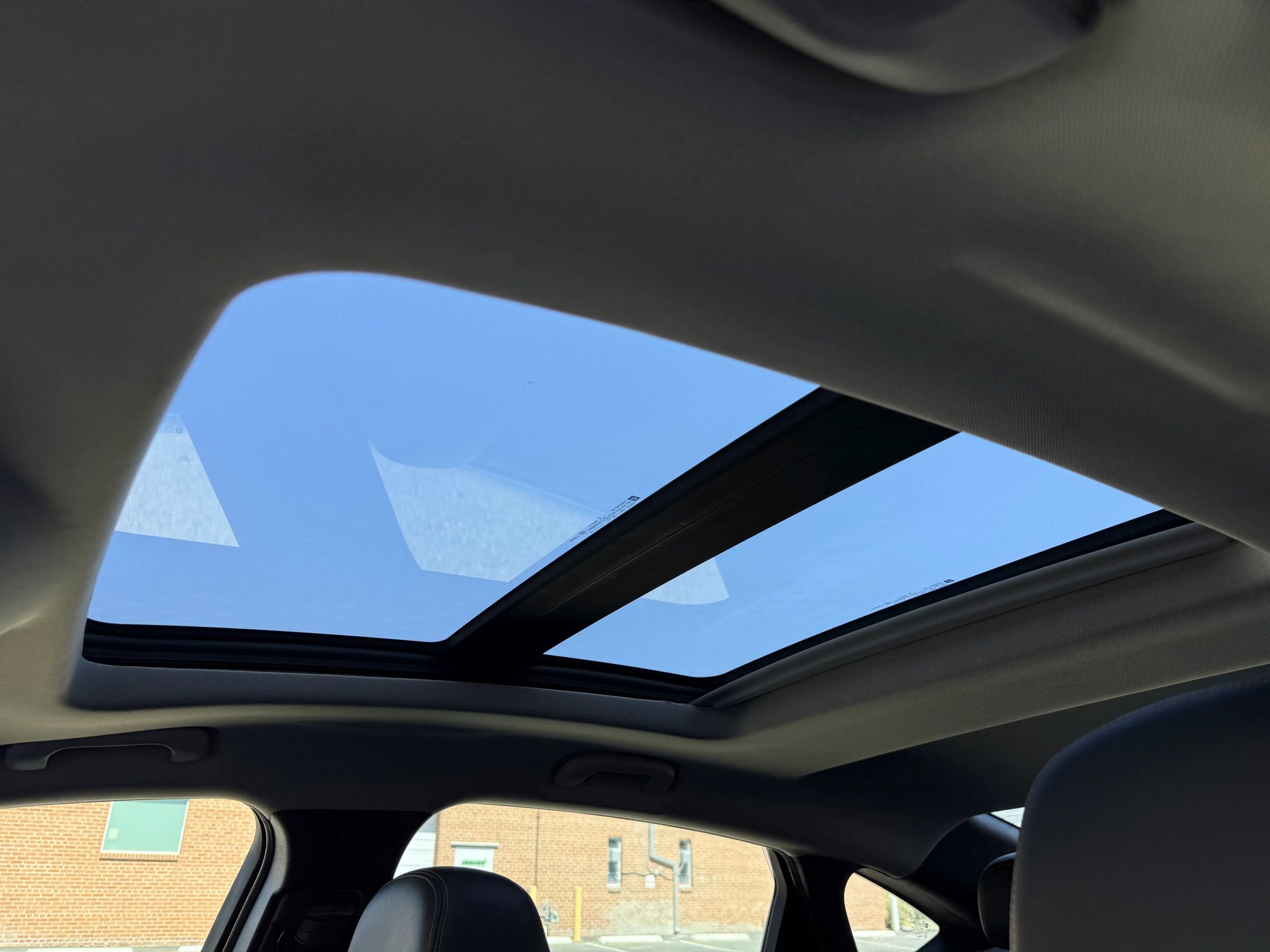 Used 2016 Chevrolet Impala LTZ w/ Enhanced Convenience Package image 15