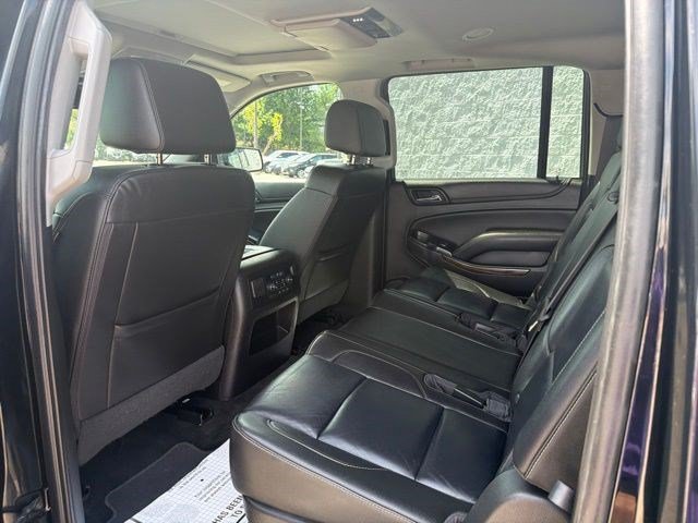 Used 2018 Chevrolet Suburban LT AWD/4WD image 15