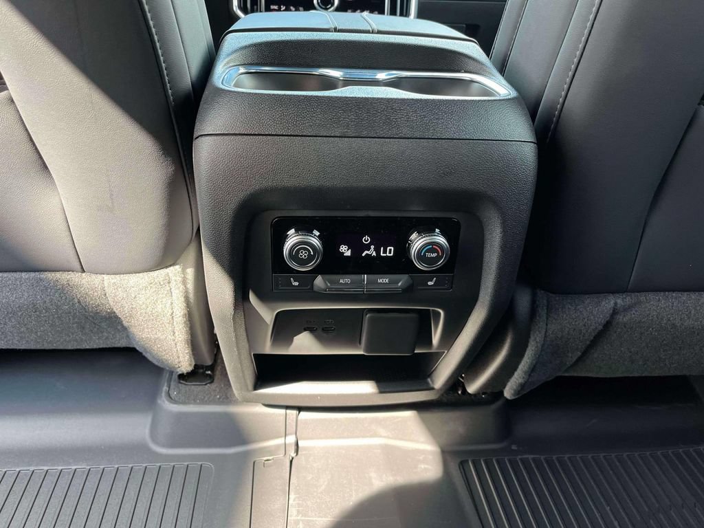 New 2027 GMC Acadia Denali w/ LPO, Floor Liner Package AWD/4WD image 14