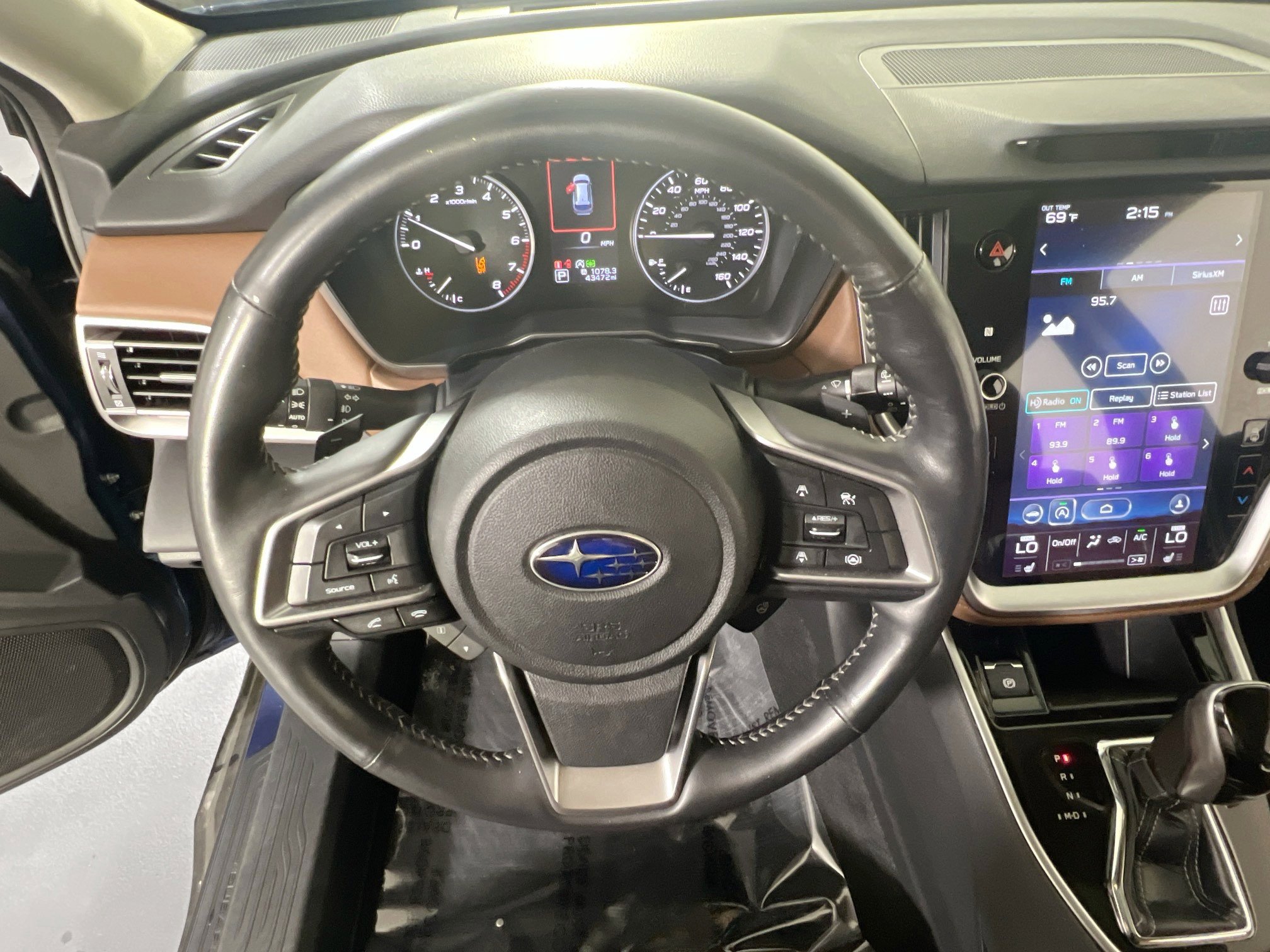 Used 2022 Subaru Outback Touring XT AWD/4WD image 11