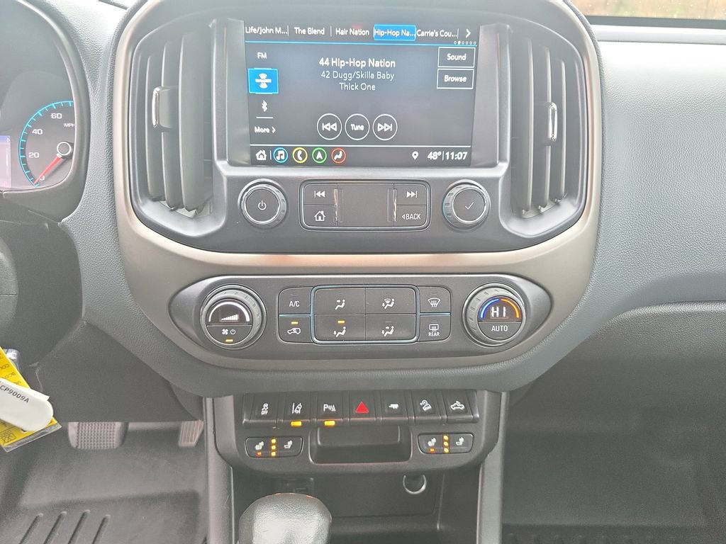 Used 2022 Chevrolet Colorado Z71 w/ Safety Package image 22