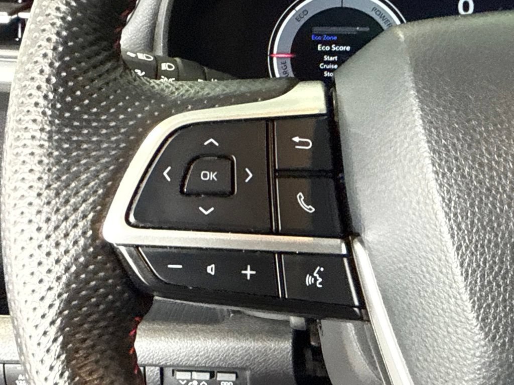 Certified 2025 Toyota Sienna XSE w/ XSE Premium Package AWD/4WD image 33