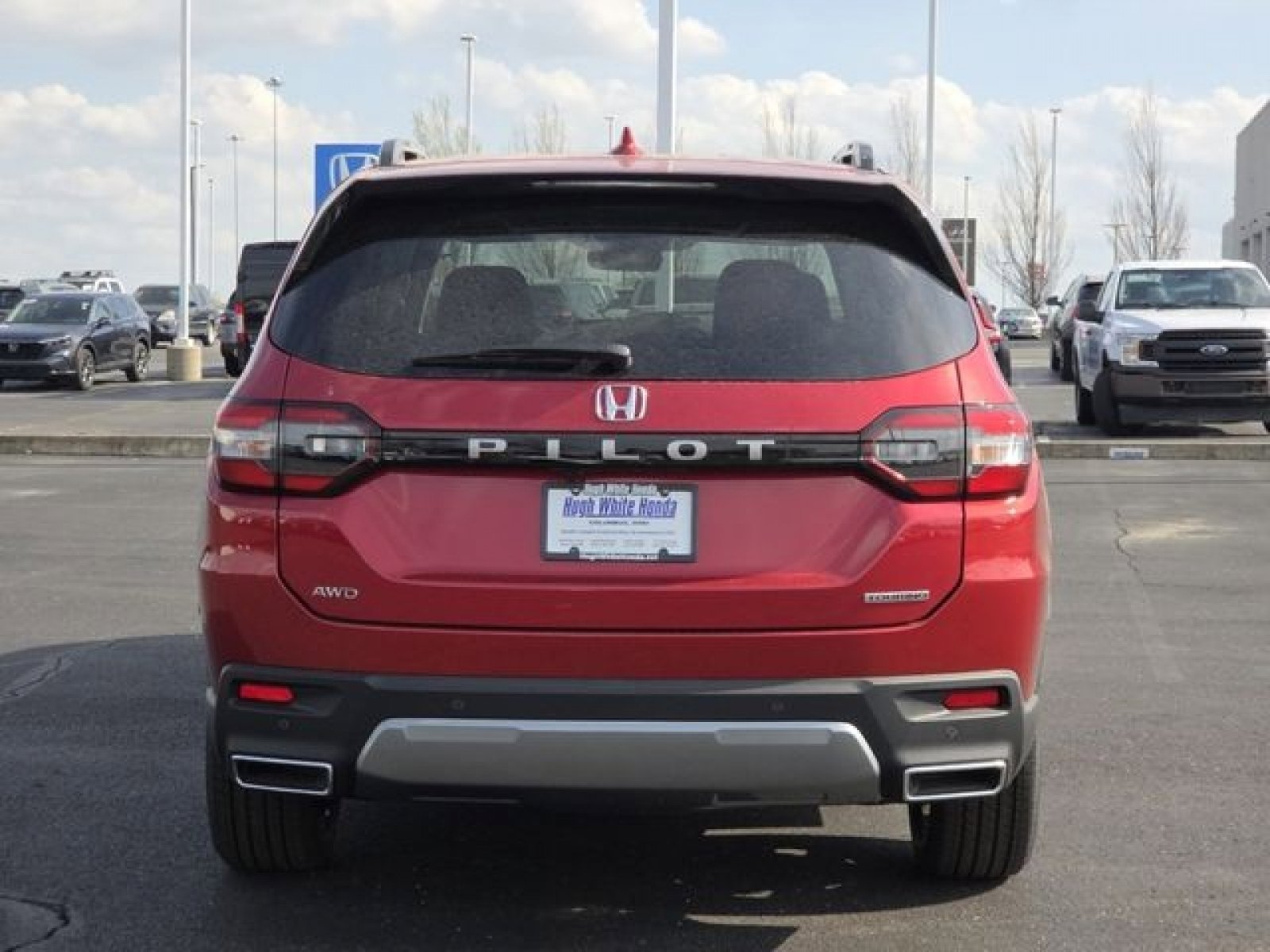 New 2026 Honda Pilot Touring image 9