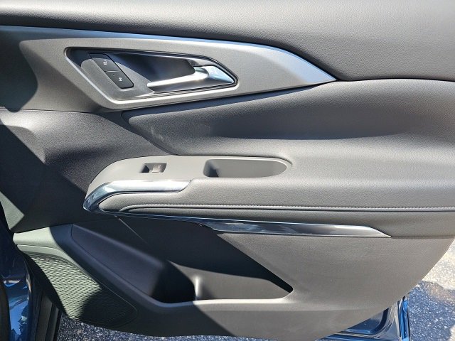 New 2026 Chevrolet Traverse LT w/ Driver Confidence Package image 17