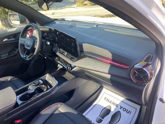 Used 2025 Chevrolet Equinox RS w/ Convenience Package III FWD image 34