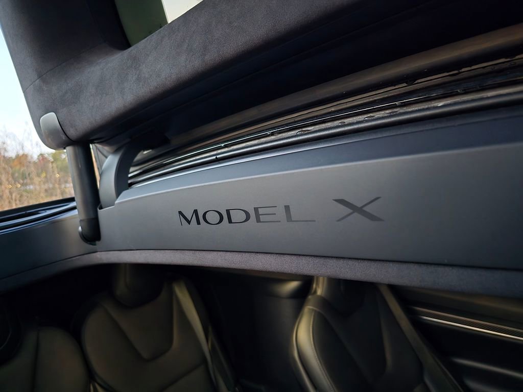 Used 2022 Tesla Model X Plaid image 49