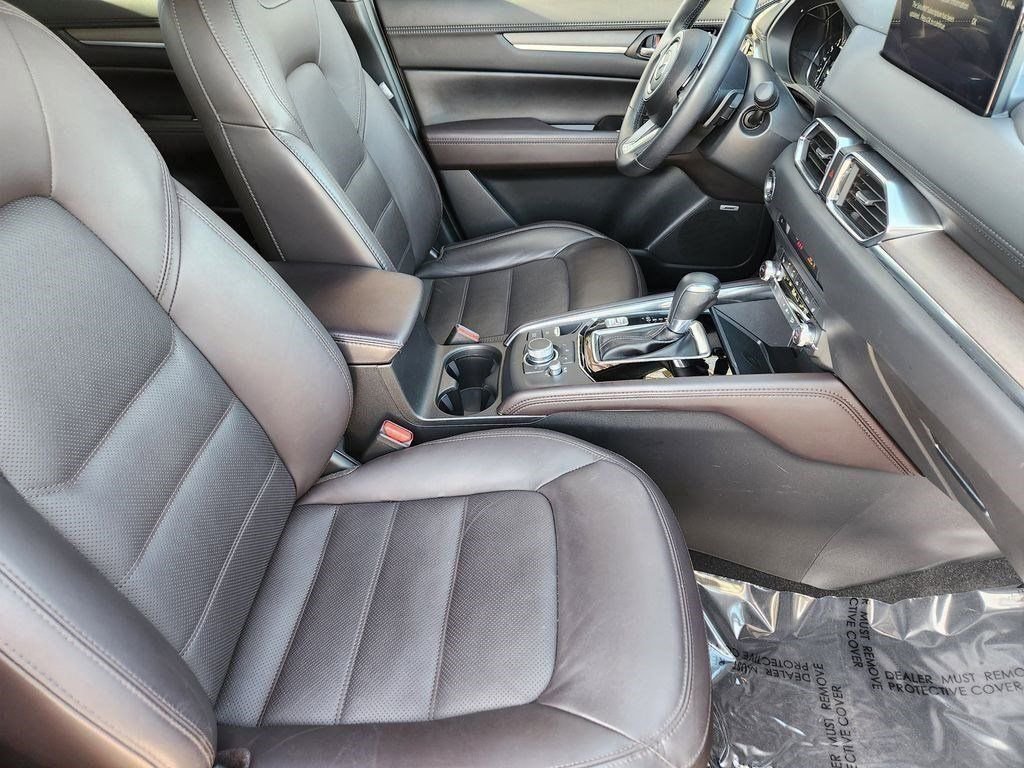 Used 2023 MAZDA CX-5 Signature image 4
