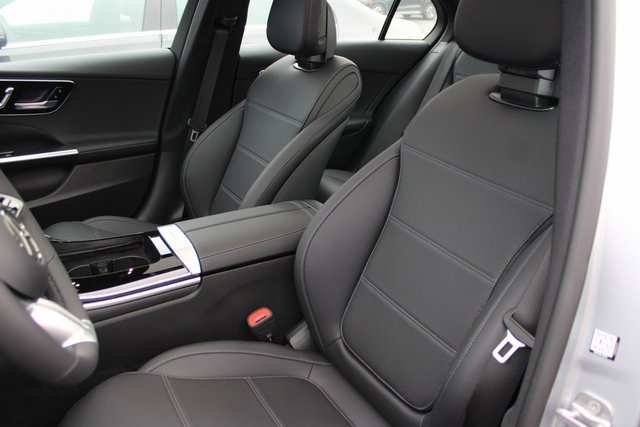 New 2025 Mercedes-Benz C 300 4MATIC Sedan image 25