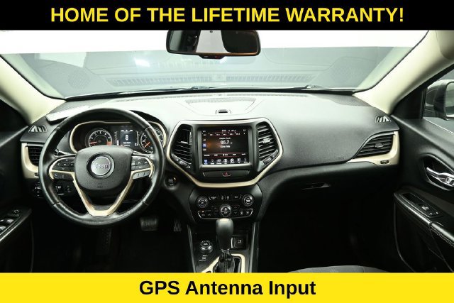 Used 2015 Jeep Cherokee Latitude w/ Comfort/Convenience Group AWD/4WD image 15