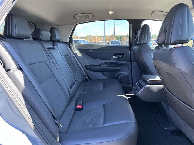 Used 2025 Nissan Ariya AWD image 13