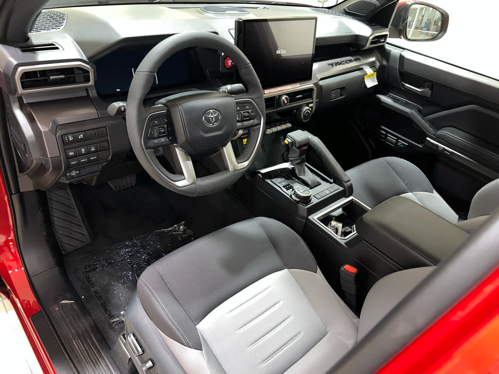 New 2026 Toyota Tacoma TRD Off-Road w/ TRD Off Road Upgrade Package AWD/4WD image 13