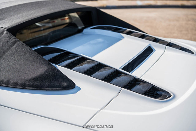 Used 2015 Audi R8 V8 w/ Full Leather Package image 85