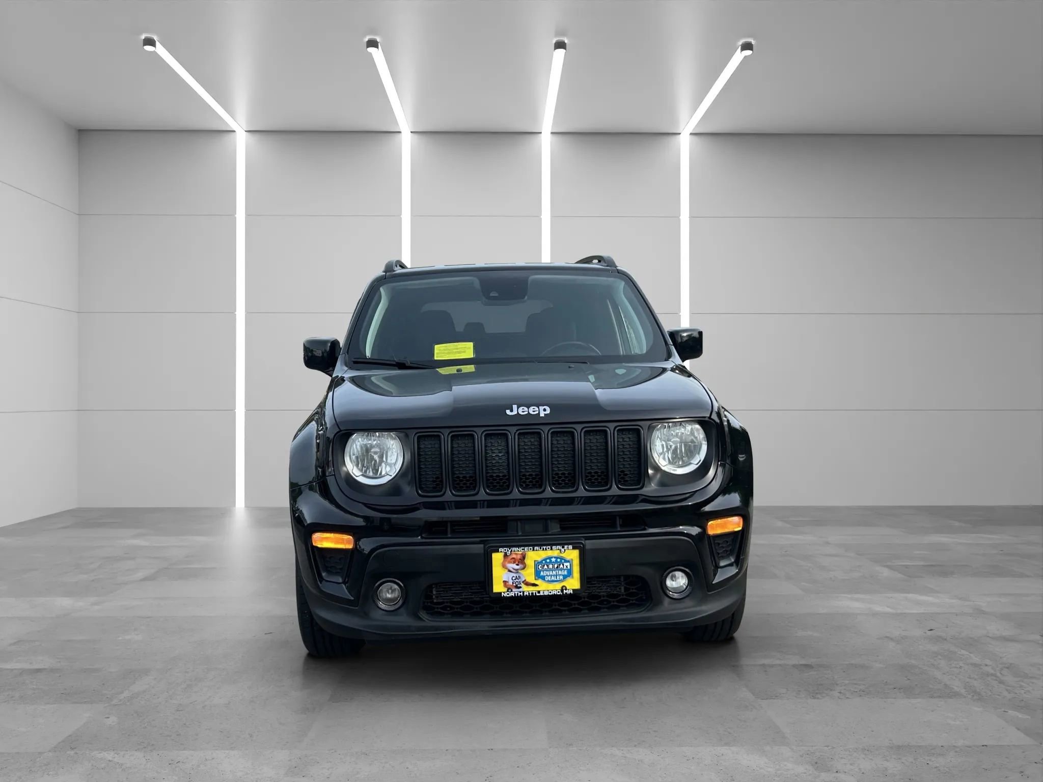 Used 2021 Jeep Renegade Latitude w/ Convenience Group image 2