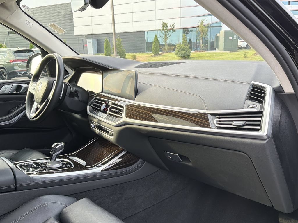 Used 2020 BMW X7 xDrive40i w/ Cold Weather Package AWD/4WD image 20