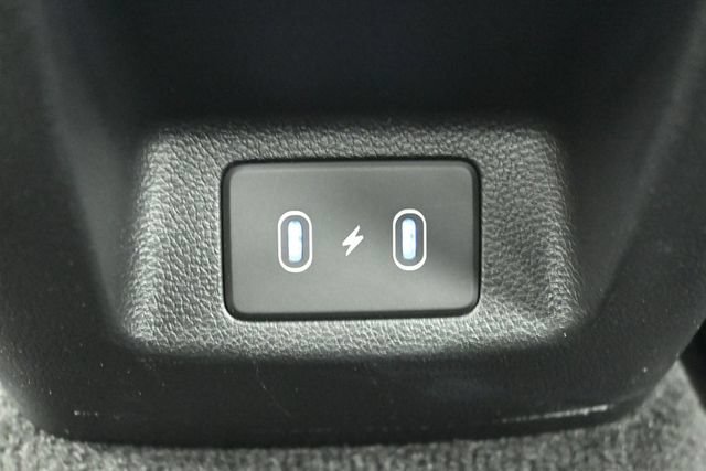 Used 2025 Hyundai Sonata SEL FWD image 14