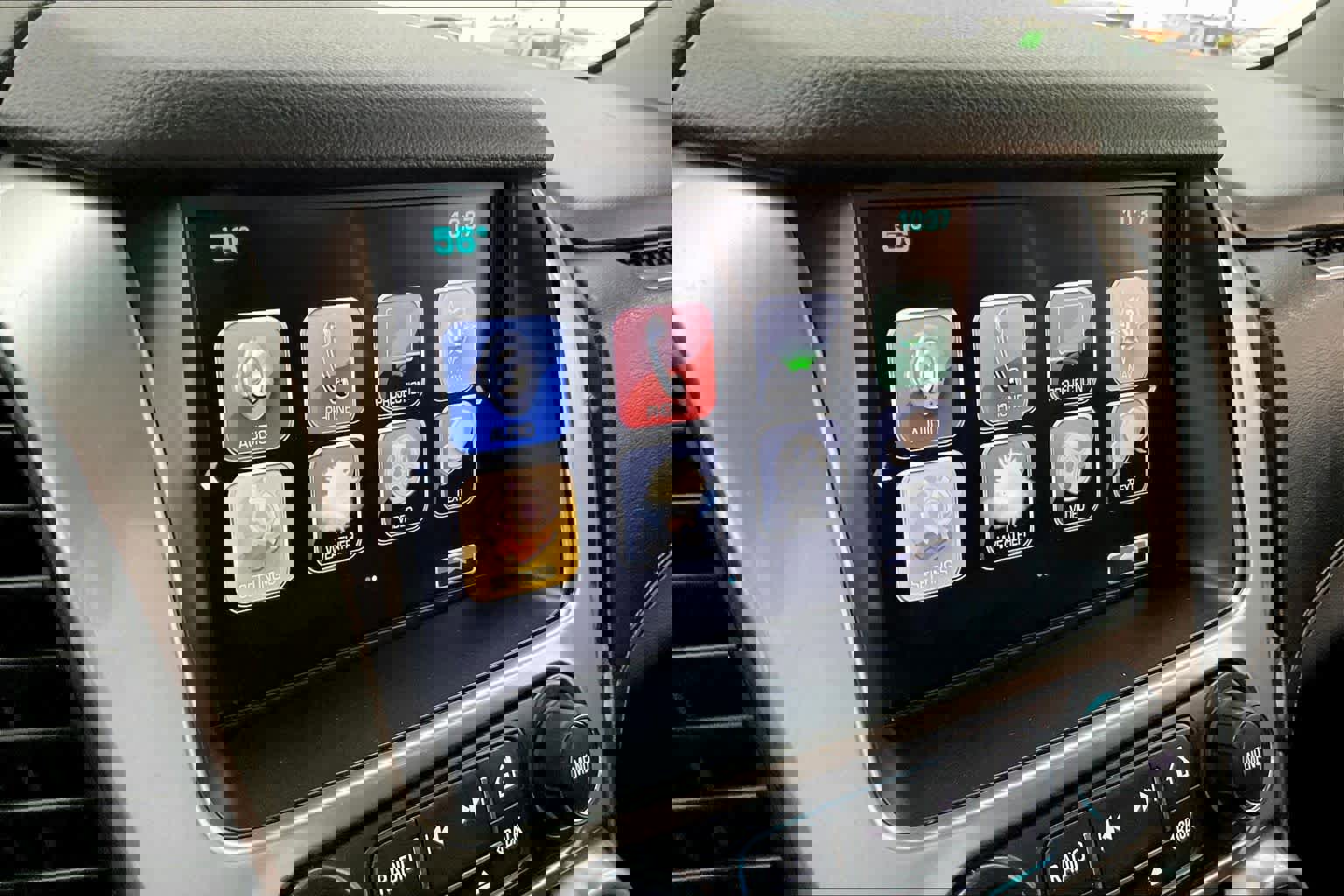 Used 2018 Chevrolet Suburban LT image 33