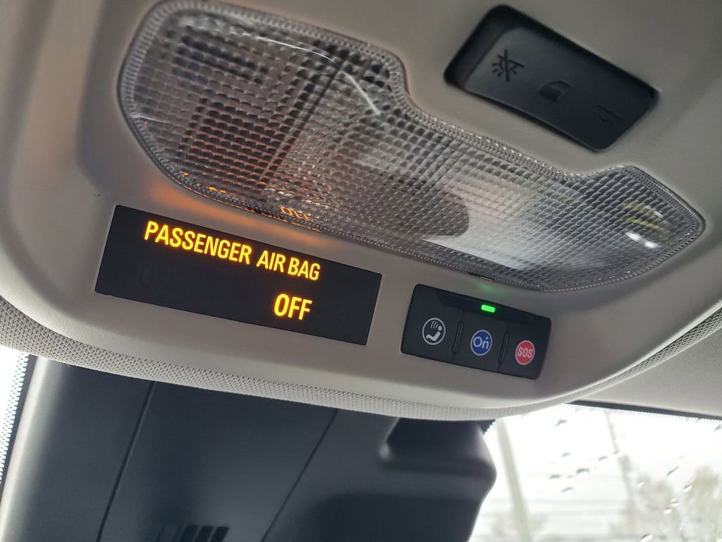 Used 2025 Chevrolet Trax ACTIV FWD image 26