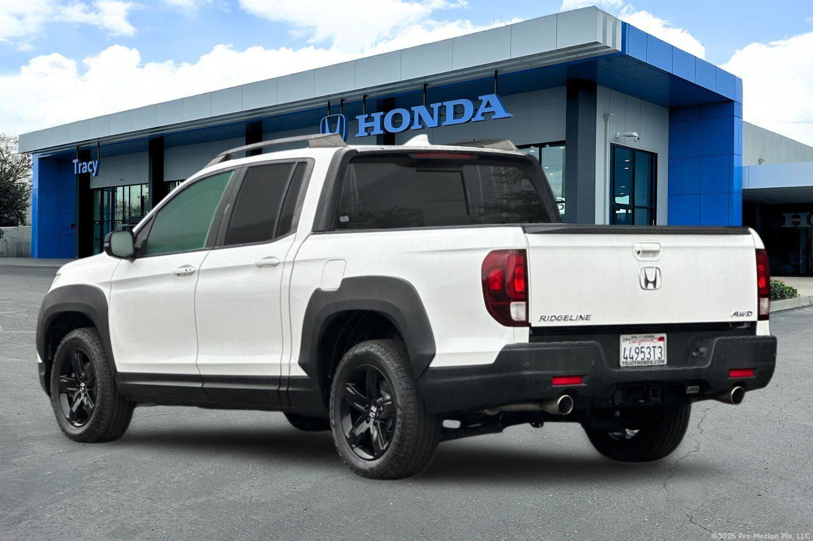 Certified 2023 Honda Ridgeline Black Edition image 10