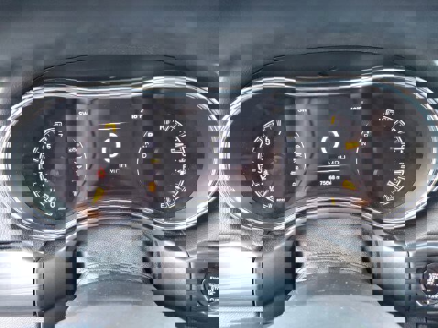 Used 2019 Jeep Grand Cherokee Altitude image 31