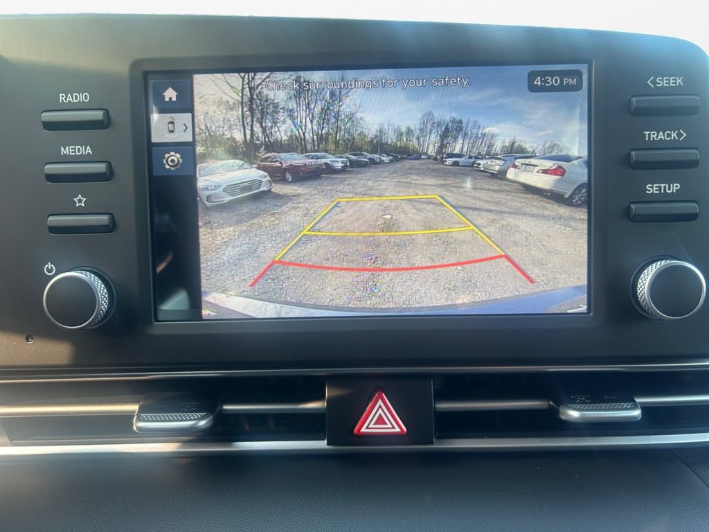 New 2026 Hyundai Elantra SE FWD image 21