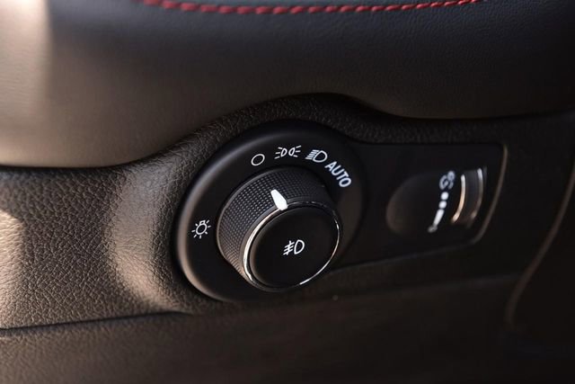 Used 2023 Dodge Durango GT AWD/4WD image 12