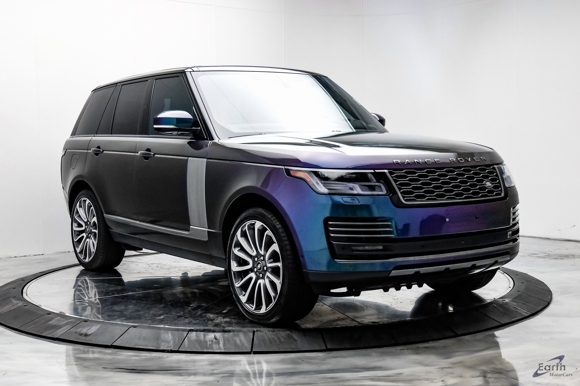 Used 2020 Land Rover Range Rover Autobiography image 18