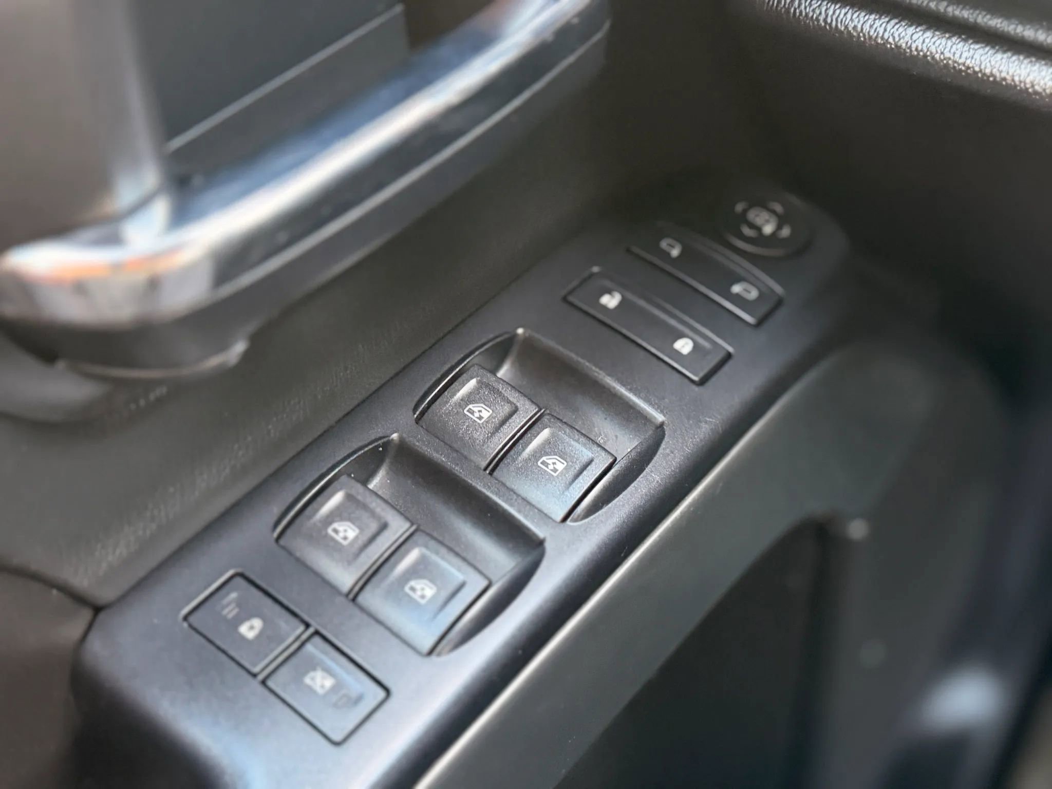 Used 2015 Chevrolet Silverado 1500 LT w/ All Star Edition AWD/4WD image 39