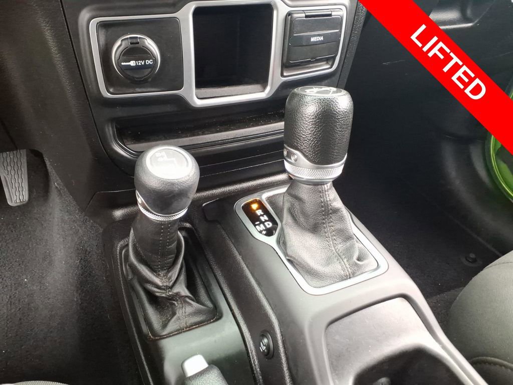 Used 2018 Jeep Wrangler Unlimited Sport image 28