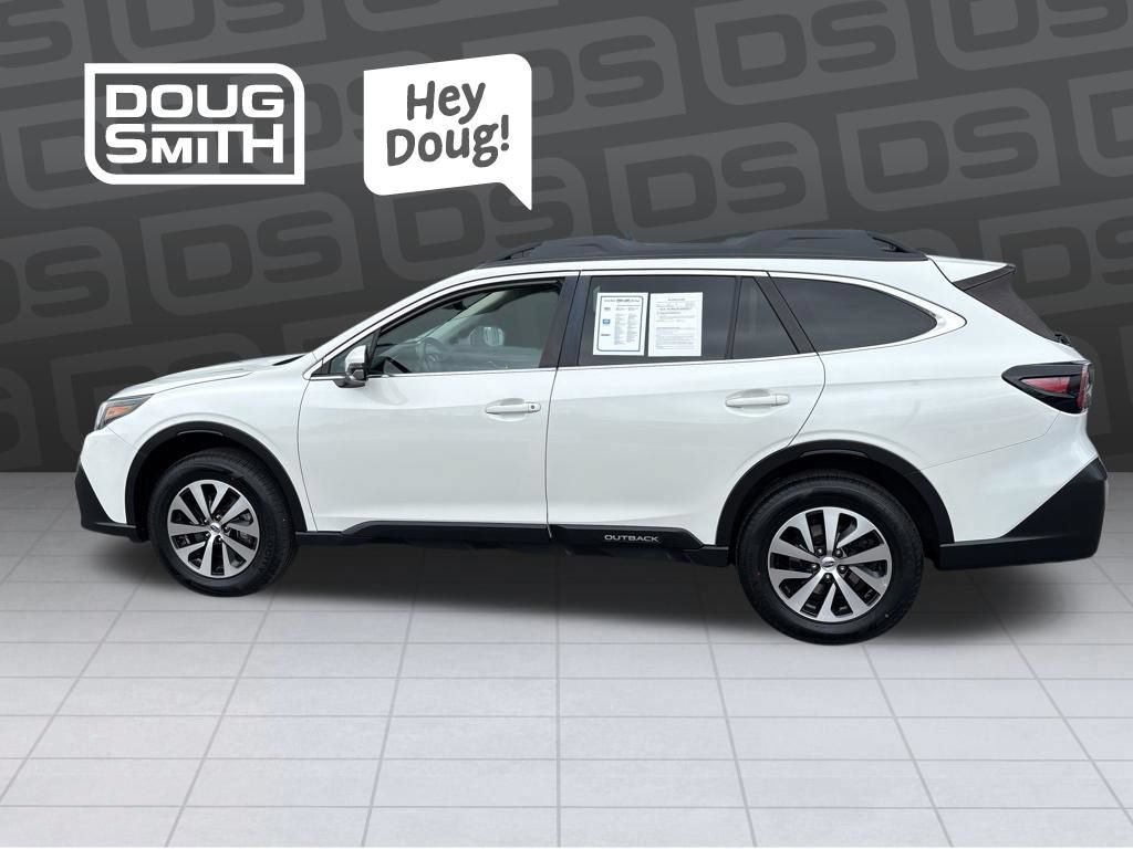 Used 2022 Subaru Outback Premium AWD/4WD image 2