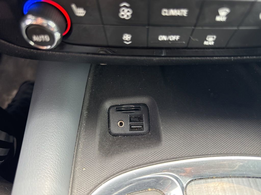 Used 2020 Buick Enclave Preferred w/ LPO, Floor Liner Package image 23