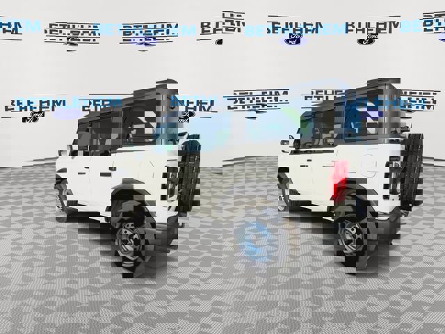 New 2025 Ford Bronco 4-Door image 6
