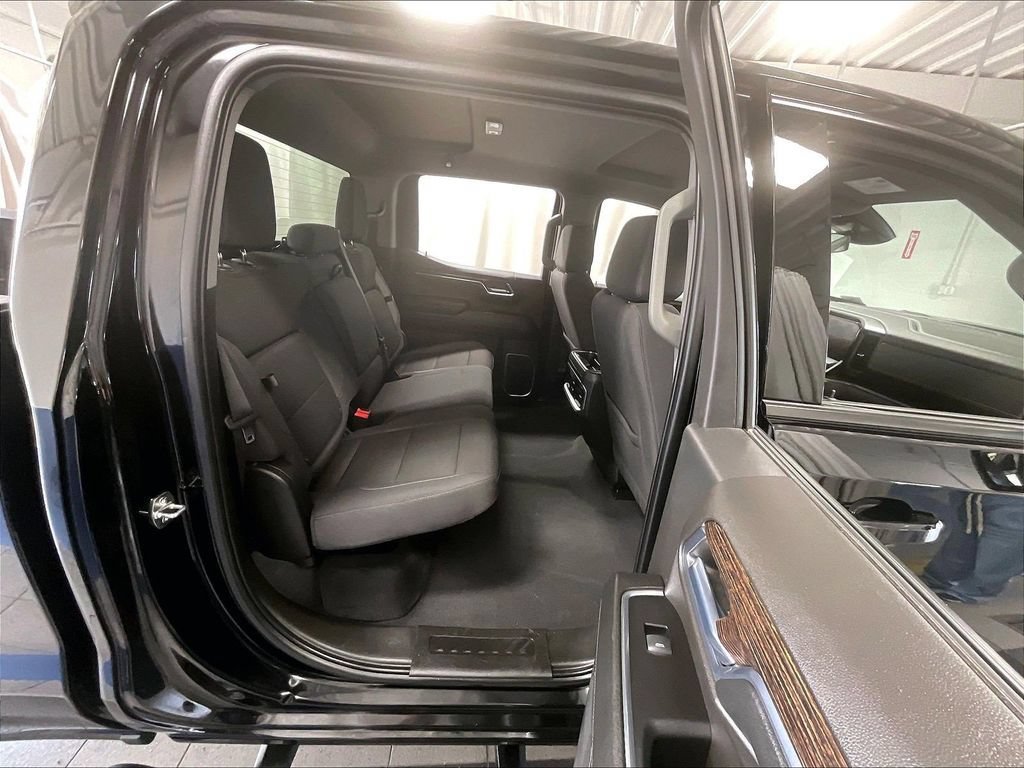 Used 2024 GMC Sierra 1500 Elevation w/ X31 Off-Road Package AWD/4WD image 16