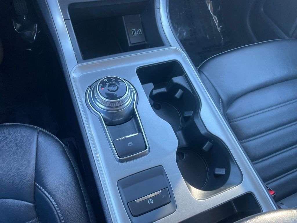 Used 2023 Ford Edge SEL image 13