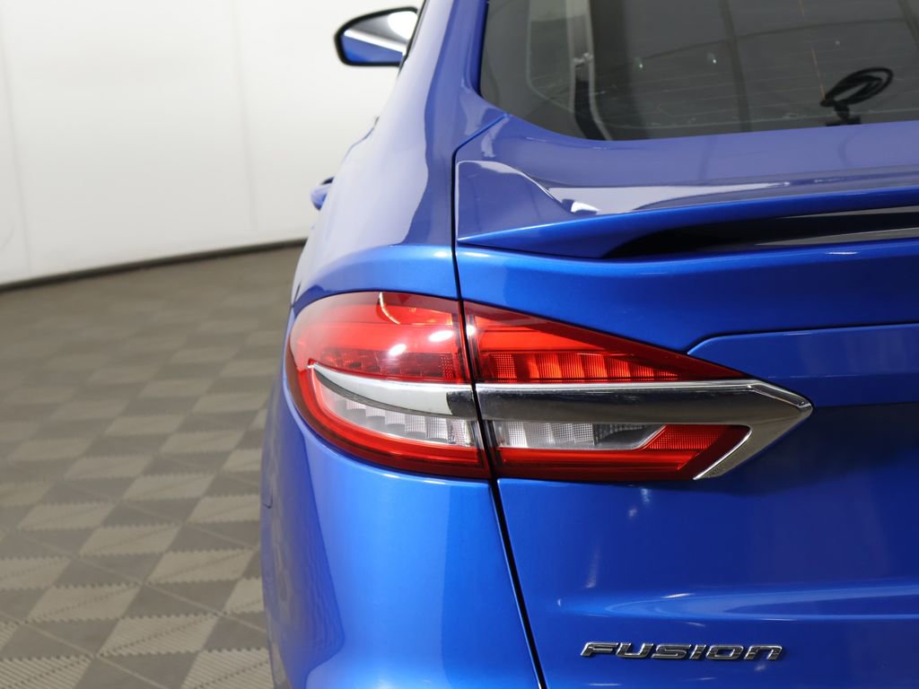 Used 2020 Ford Fusion SE w/ Equipment Group 151A image 13
