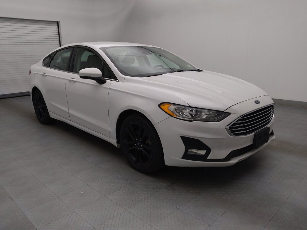 Used 2020 Ford Fusion SE w/ Equipment Group 151A image 13