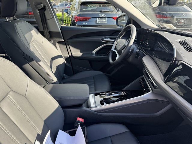 Used 2025 Audi Q5 Premium w/ Convenience Package AWD/4WD image 29