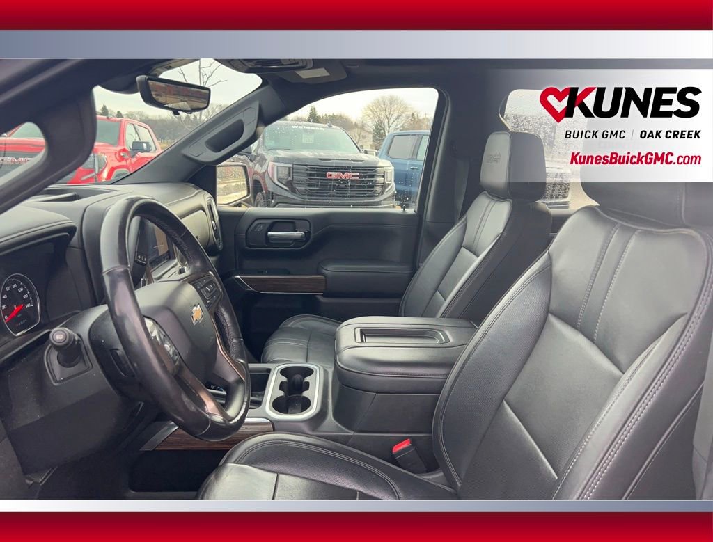 Used 2022 Chevrolet Silverado 1500 High Country w/ Technology Package image 8