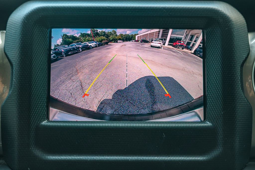 Used 2021 Jeep Wrangler Unlimited Sahara image 32