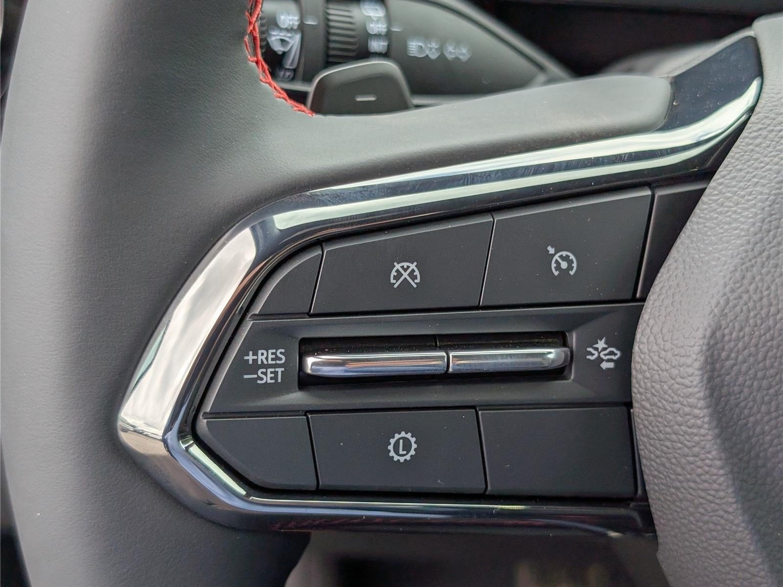 New 2027 Chevrolet Equinox RS AWD/4WD image 19