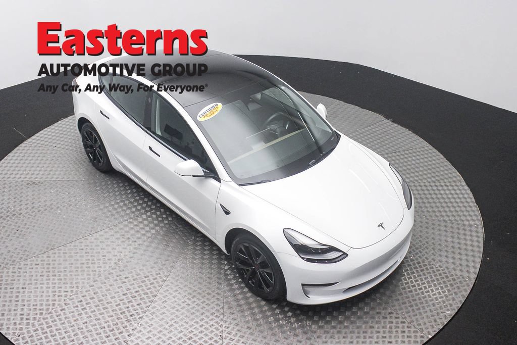 Used 2023 Tesla Model 3 Standard Range RWD image 3