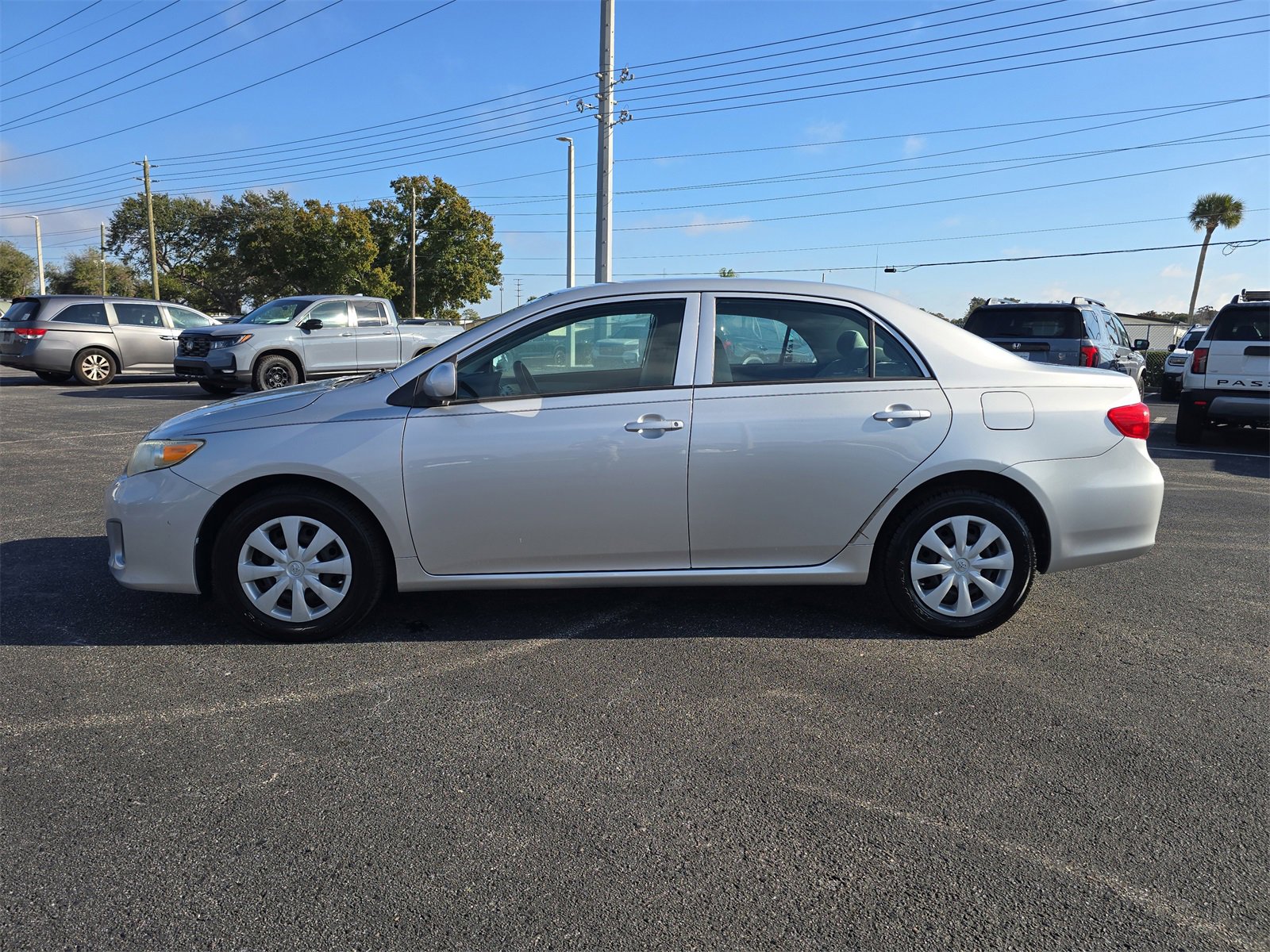 Used 2012 Toyota Corolla L image 6